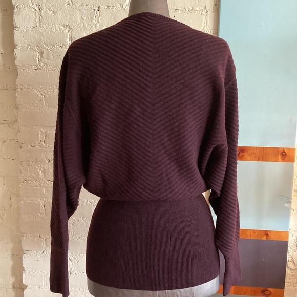 Vintage 80s plum knit wool crew neck sweater dolman sleeves made in Italy EVC - Picture 4 of 16